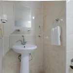 Jammy Hotel *