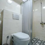 Jammy Hotel *