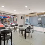 Hotel Jammy *