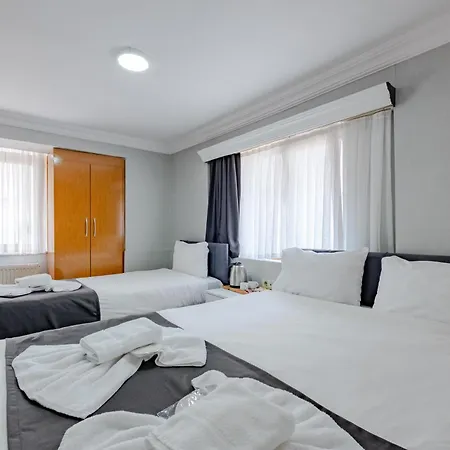 Jammy Hotel *