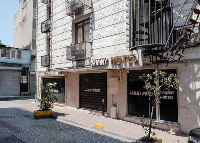Jammy 酒店 *